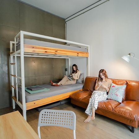 האט יאי Hybrit Hostel&Cafe מראה חיצוני תמונה
