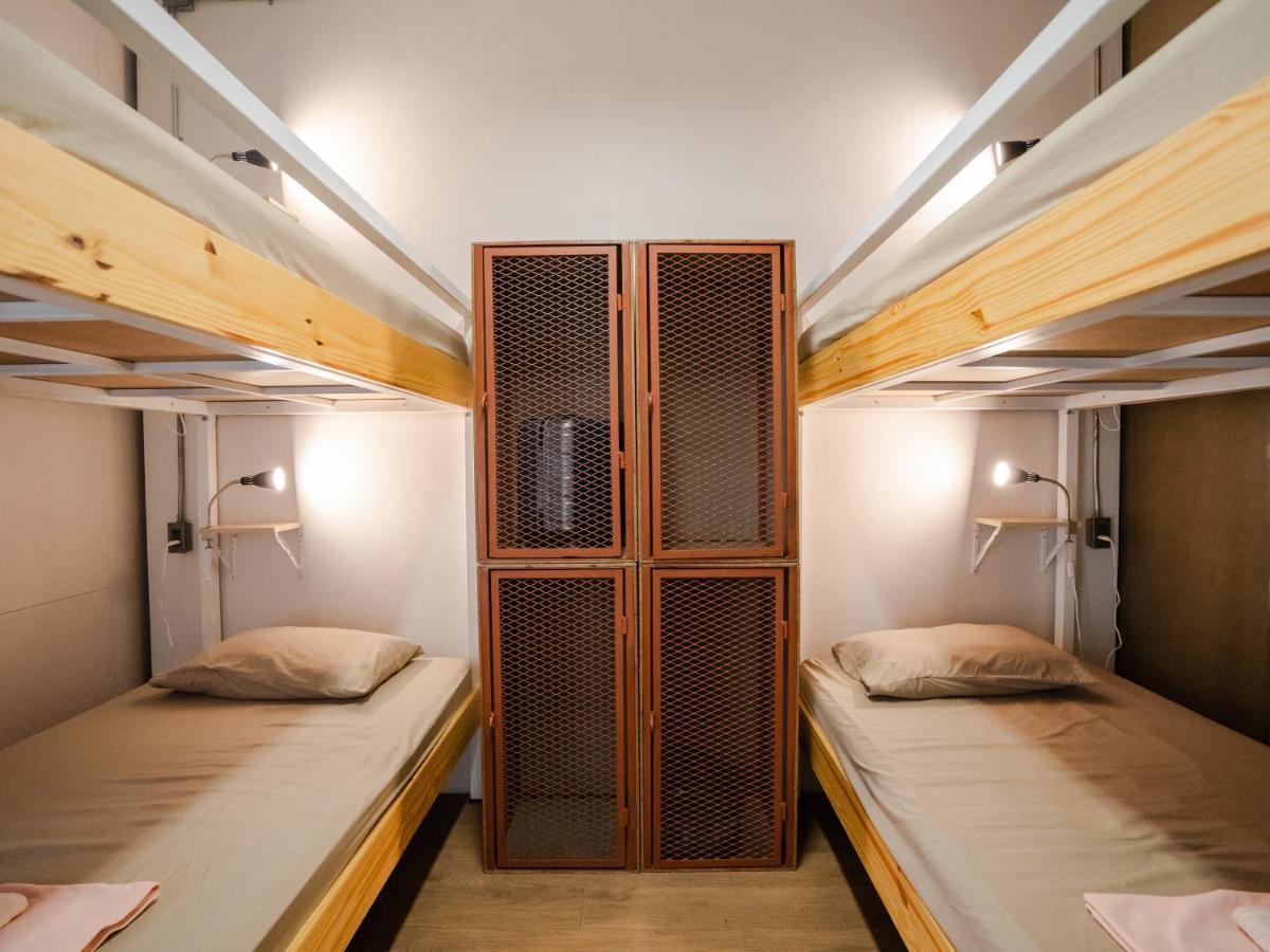 האט יאי Hybrit Hostel&Cafe מראה חיצוני תמונה